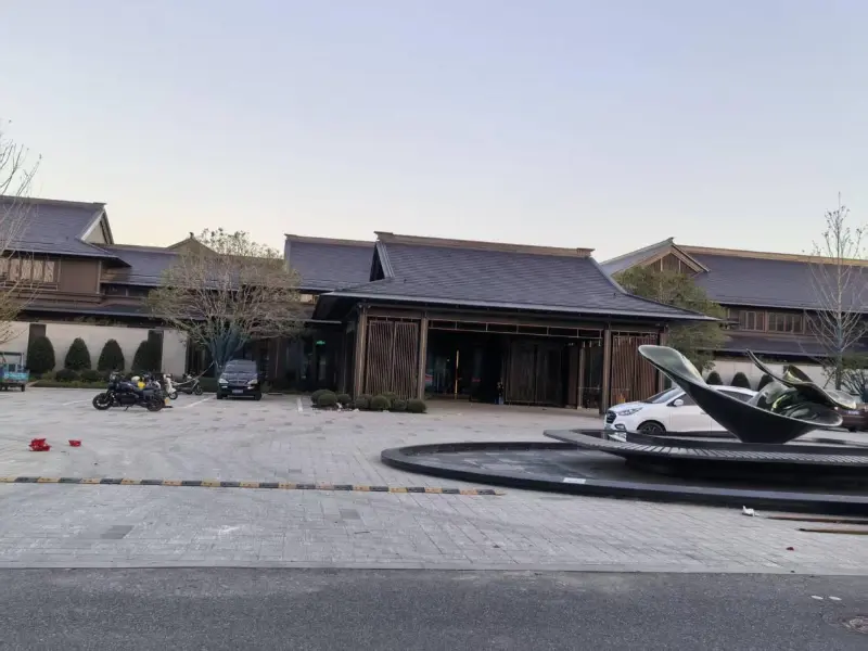 Проект за плувен басейн на хотел Blueway: Runquan Kaiyuan Mingting (клон на чайния град Longwu)